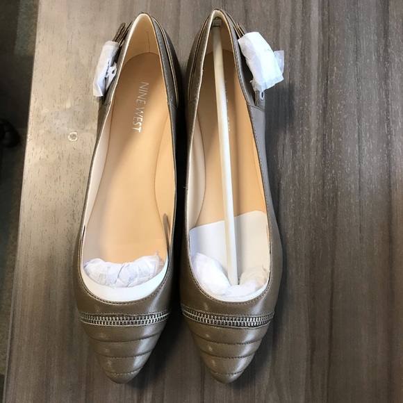 Nine West Flats-Size 8-NW Savory Ballet Flat - Picture 2 of 4